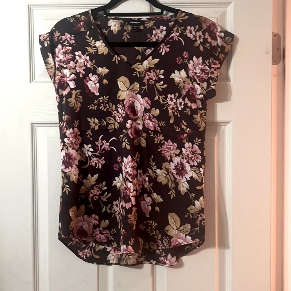 Express short sleeve blouse